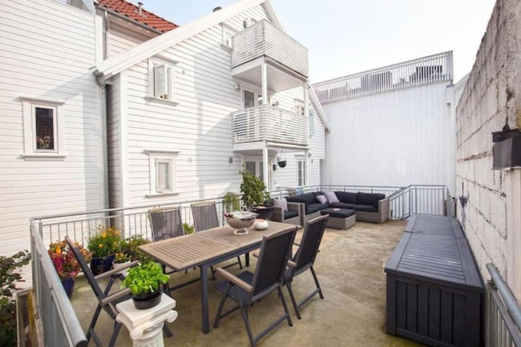 Apartment Right In The City Centre Stavanger Esterno foto